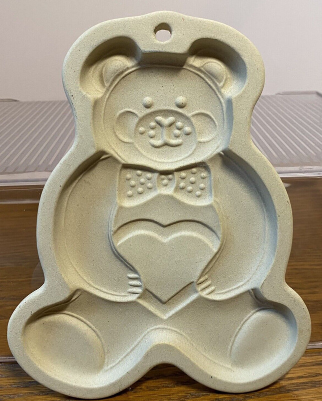Pampered Chef Teddy Bear Cookie Mold Stoneware 1991 USA
