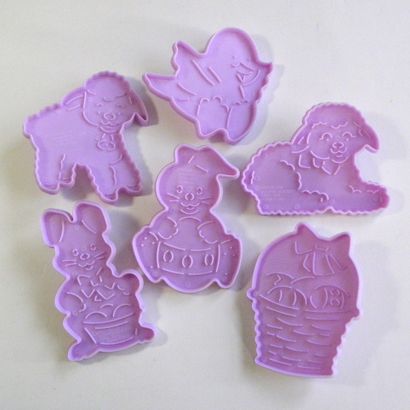 Wilton Easter Plastic Handled Stamp Bunny Chick Lamb Cookie Cutters 1990 VTG