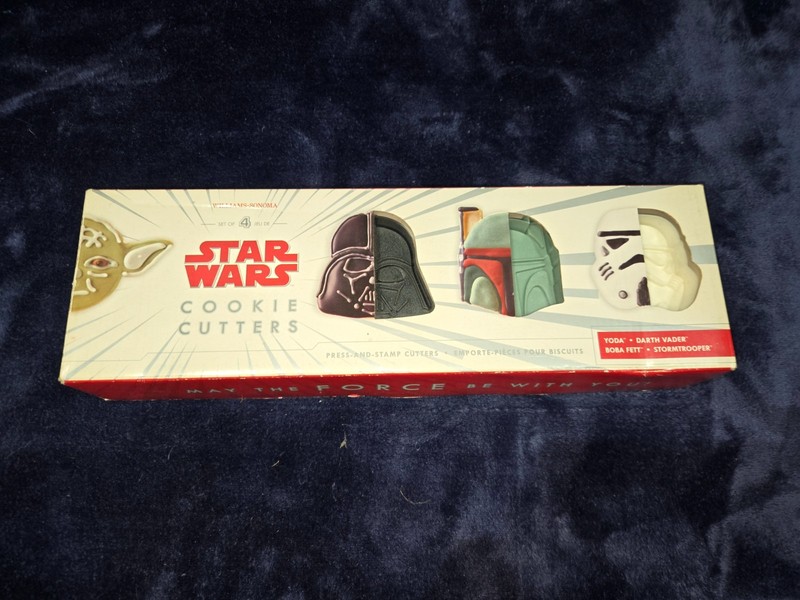 Williams-Sonoma Star Wars Cookie Cutters Set of 4 Yoda Boba Darth Vader Trooper