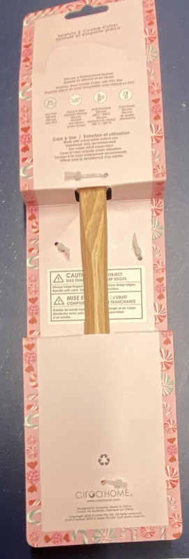 Xmas The Bakehouse by Circa Home Metal Candy Cane Cookie Cutter, Dishwasher Safe gallery