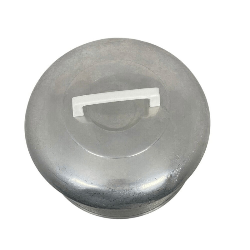 Vintage Retro 1950’s 1960’s Aluminum 10” Round Cake Pie Carrier Platter 4.5x10 gallery