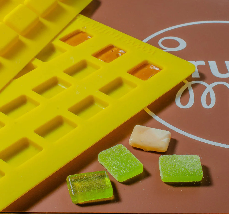 Truffly Made Silicone Mold Mini Square 80 gallery