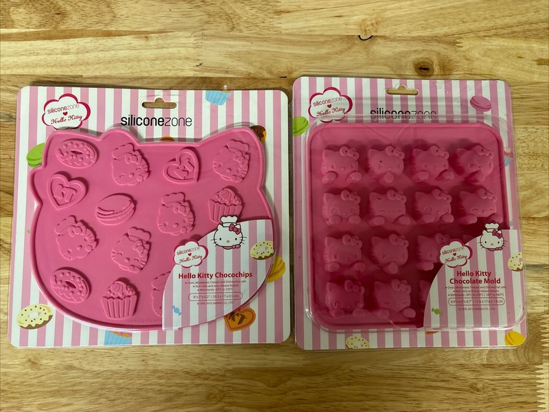 New Sanrio Hello Kitty Pink Silicone Chocolate Molds Ice Mold Set Of Two