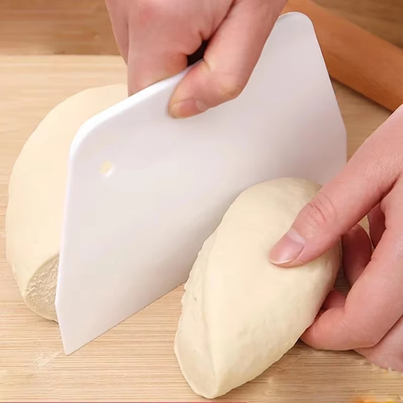 Multipurpose Dough Cutter Bowl Scraper for Bread Dough Fondant Cake Cream Spatul gallery