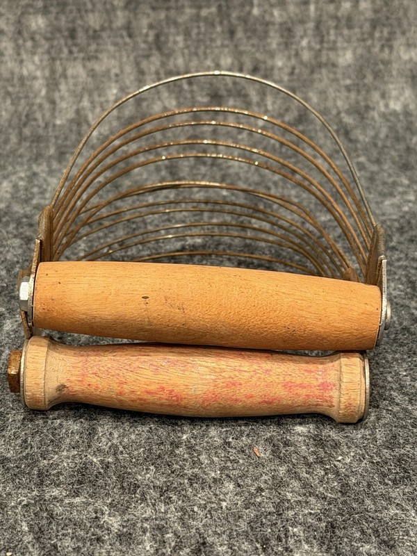 Mismatched Pair Of Wooden Handle Wire Pastry Dough Cutter Mixer Blender Androck gallery