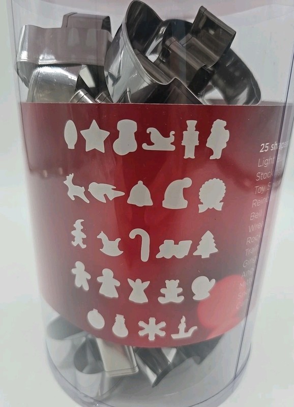 St Nicholas Square Kohls Metal Holiday Cookie Cutter Set Of 25 New gallery