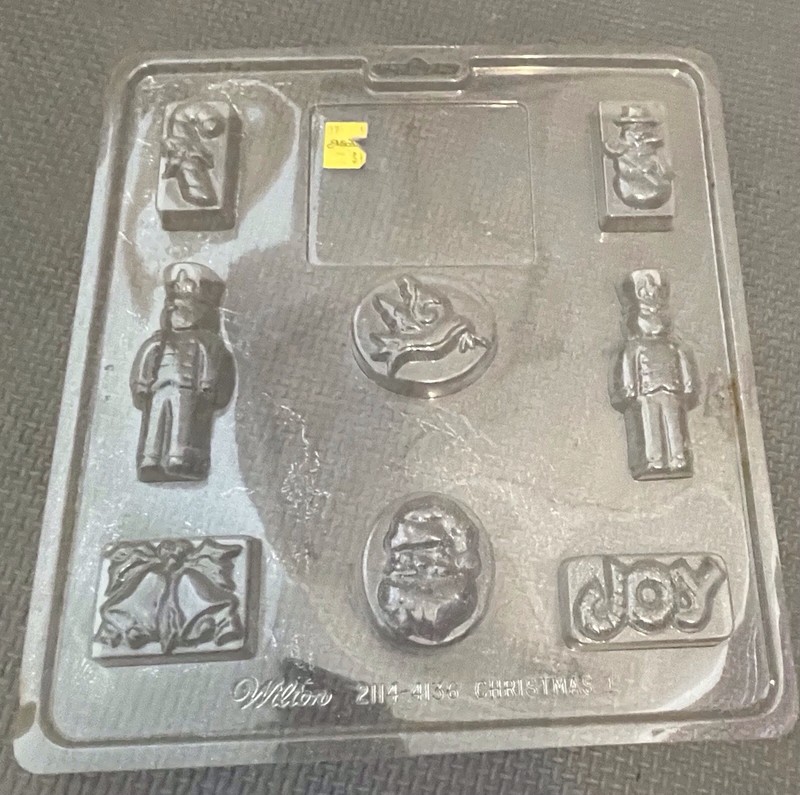 Wilton Christmas Candy Mold (Model 2114-4136)