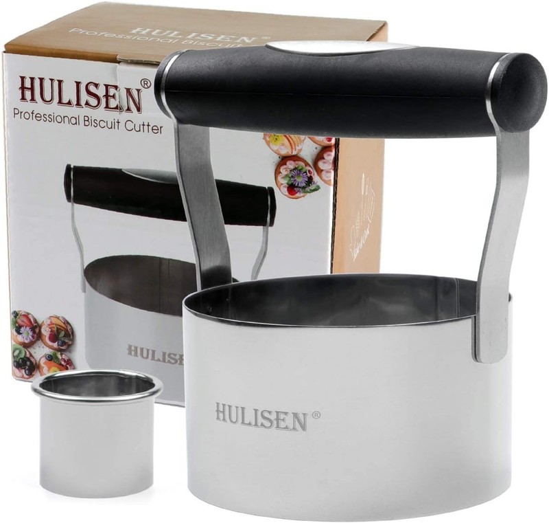 Round Dough Cutter with Soft Handle gallery