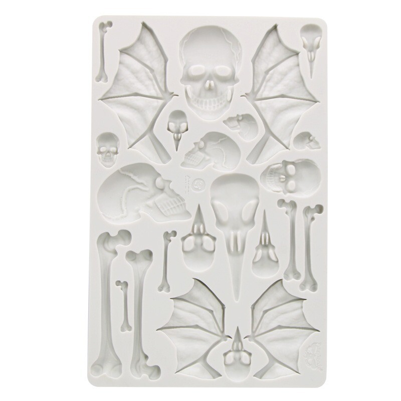 Halloween Skull Skeleton Bat Wings Food Grade Silicone Mold 4 Cake Fondant Resin