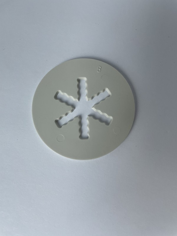 The Pampered Chef Cookie Press Cookie Disc # 14 Replacement Disk