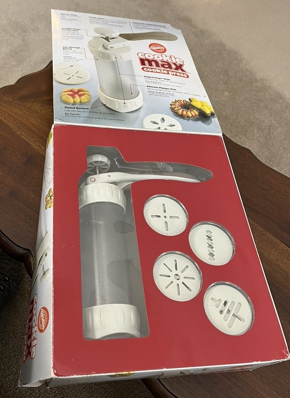 WILTON 2001 Cookie Max Cookie Press 12 Unique Designs for All Occasions gallery