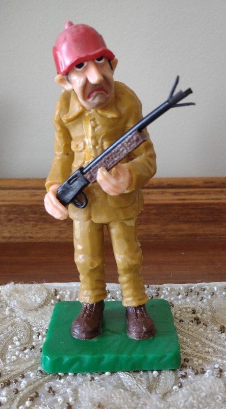 VTG 1976 Wilton Hunter Cake Decoration. CDC