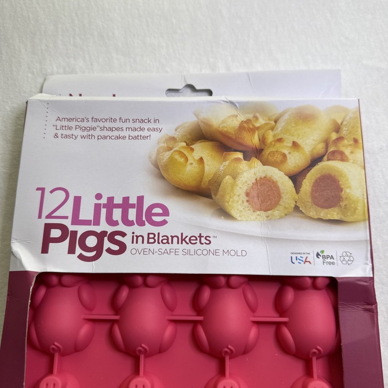 Mobi 12 Little Pink Pigs in a Blanket Silicone Baking Mold New In Box Pink gallery