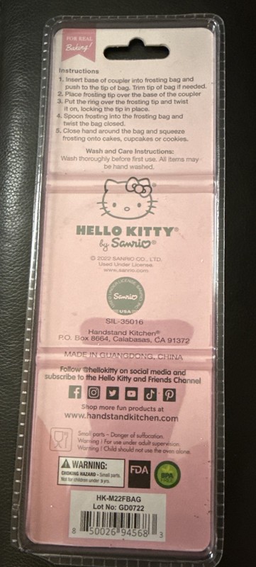 Handstand Kitchen Hello Kitty Frosting Bag Decorating Kit Pink gallery