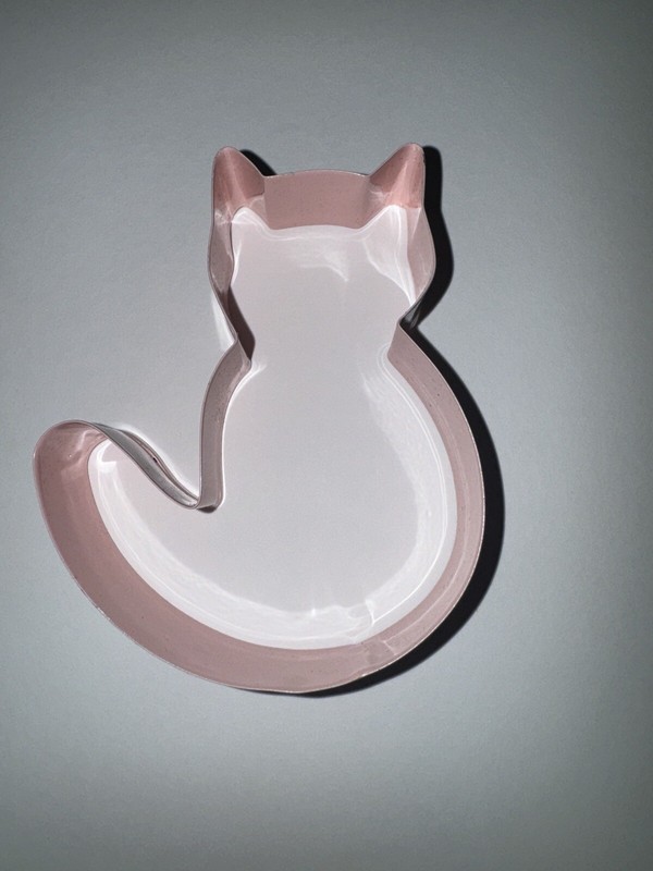 Threshold Cat Shaped Cookie Cutter Pink NWOT gallery