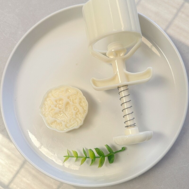 Practical Mooncakes Molds Set with 1 Stamp 3D Pattern Baking Tool for Dessert gallery