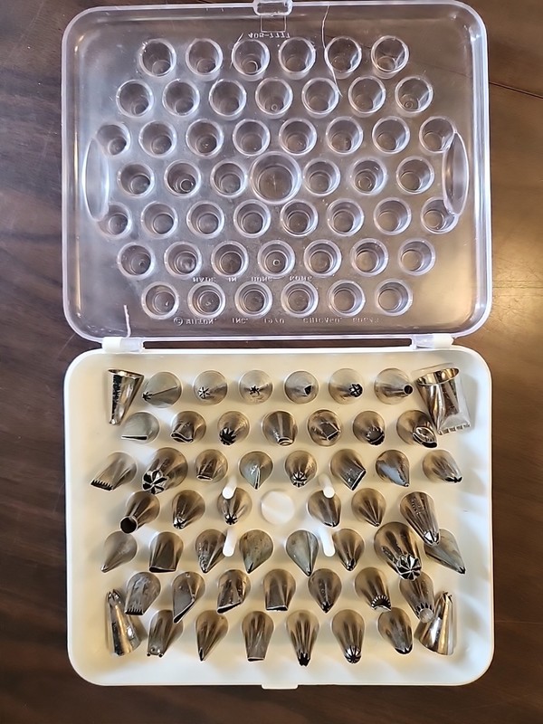 Vintage 1970 Wilton 50+ Piping Tip Set Cake Decorating Tips & Storage Case gallery