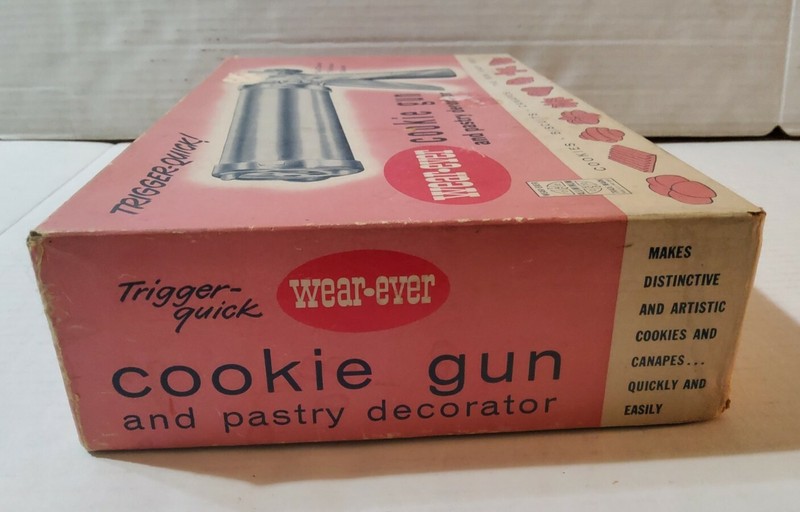 Wear-Ever Quick Trigger Cookie Gun Pastry Decorator #3365 Original Box Vintage gallery