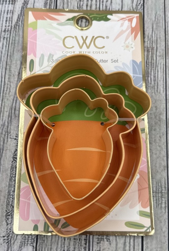CWC 3 piece carrot cookie carrot set Spring Easter 5″ 4″ and 3″