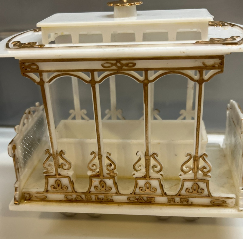 Vintage Wilton Cable Car White Plastic Cake Topper Gold paint 70s rare NEW