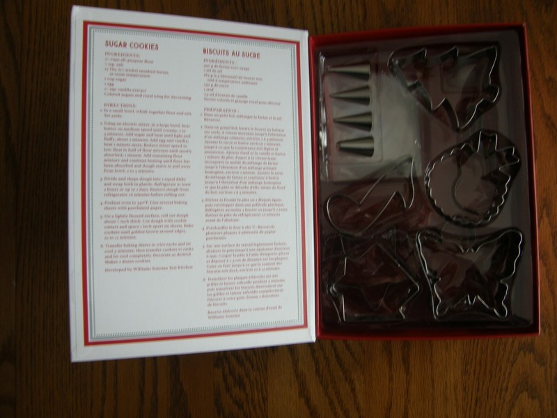 26 Piece:Williams Sonoma Dolly Parton Christmas Cookie Cutter Box Set, Star -New gallery