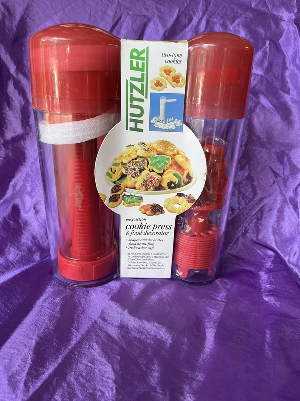 HUTZLER Cookie Press Easy Action Food Decorator 23 Pc Set + Recipe Booklet ~ NEW