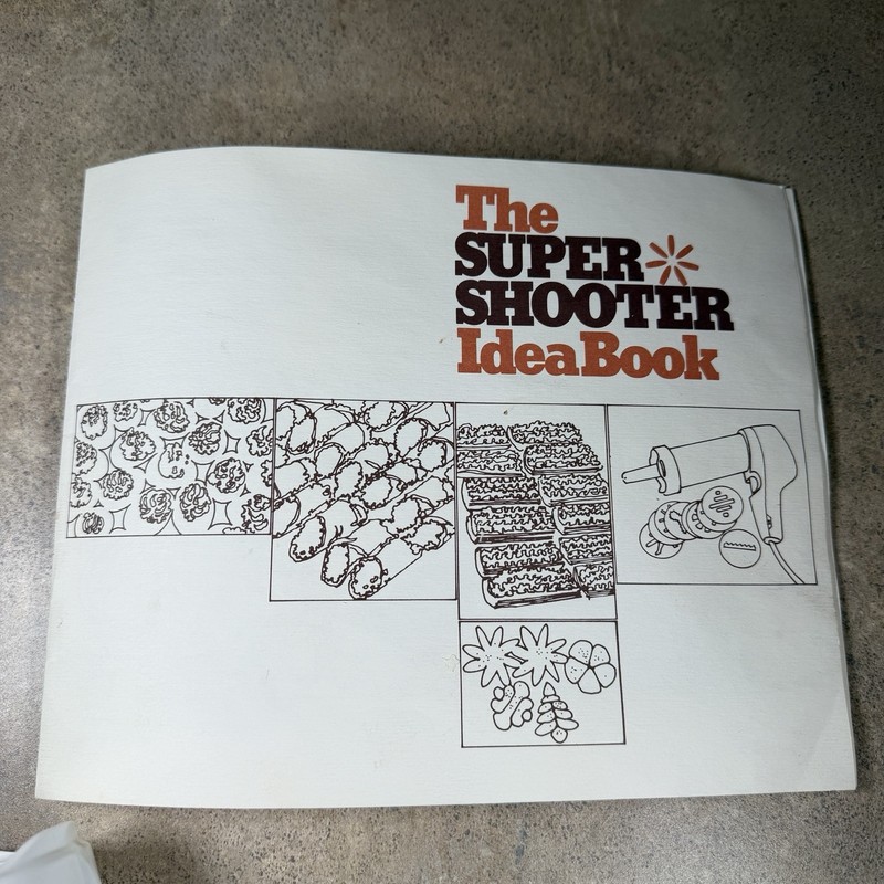 Vtg WEAR-EVER Super Shooter 70001 Cookie Press Candy Maker (70s) Original Box gallery