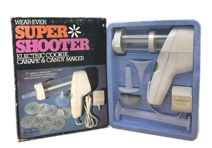 Vintage WearEver 70001 Super Shooter Electric Cookie Candy & Canape Maker NOS