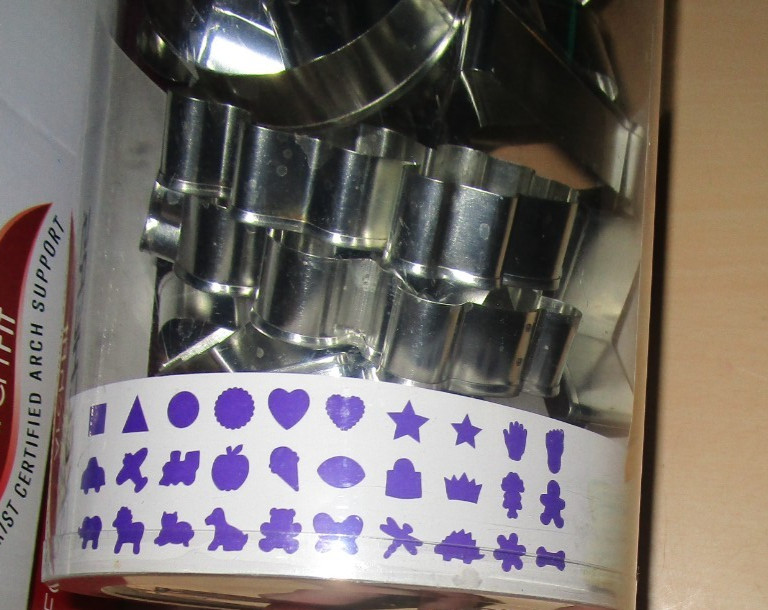 Wilton 29 out of 30-Piece Cookie Cutter Set Home Baking Tools
