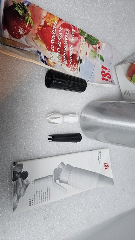ISI Dessert whip stainless steel 0.25 L-1 US pint-made Austria K2 -New in Box. gallery
