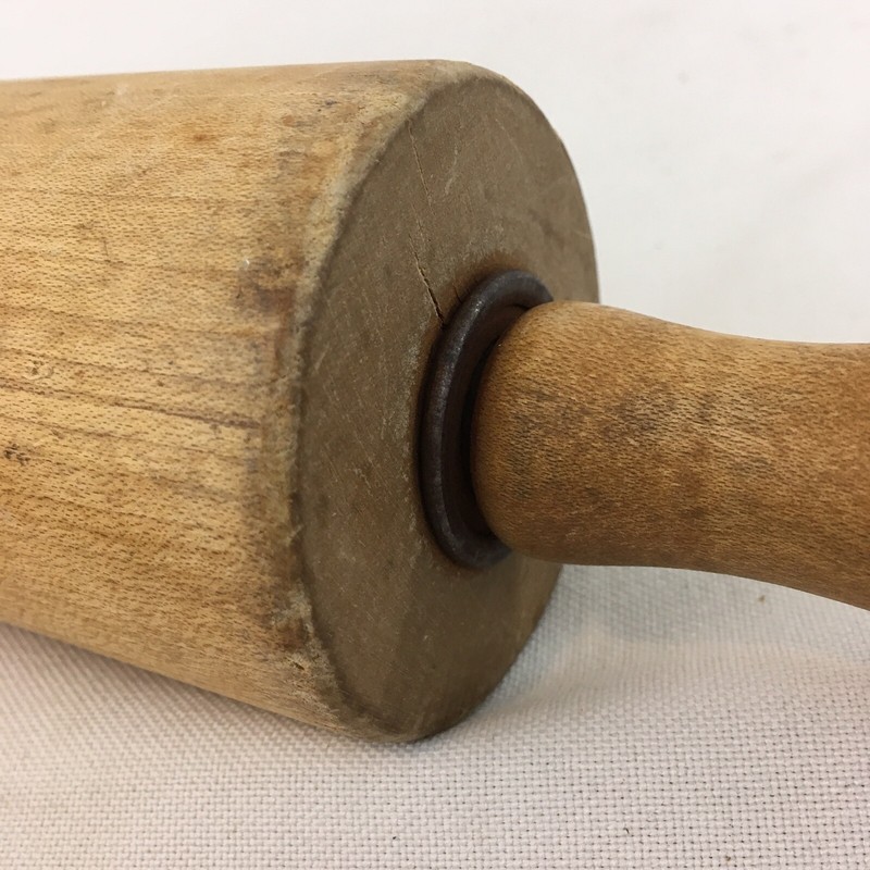 Mid Century Primitive Farm Kitchen Baking 15" Oversize Vintage Wood Rolling Pin gallery