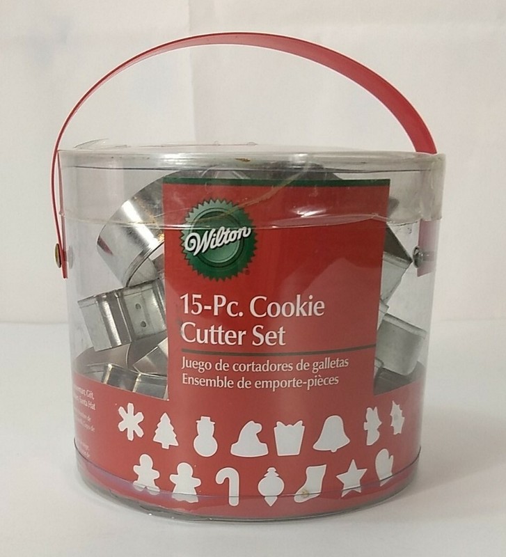 Wilton Winter Christmas Holiday 15 Piece Metal Cookie Cutter Set Storage Bucket