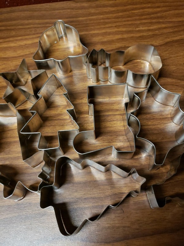 Fox Run Craftsmen Metal Christmas Cookie Cutters Set Of 11 gallery