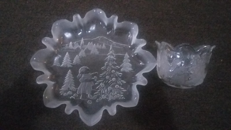 Mikasa Christmas story frosted clear candy dish/serving platter large and sml.