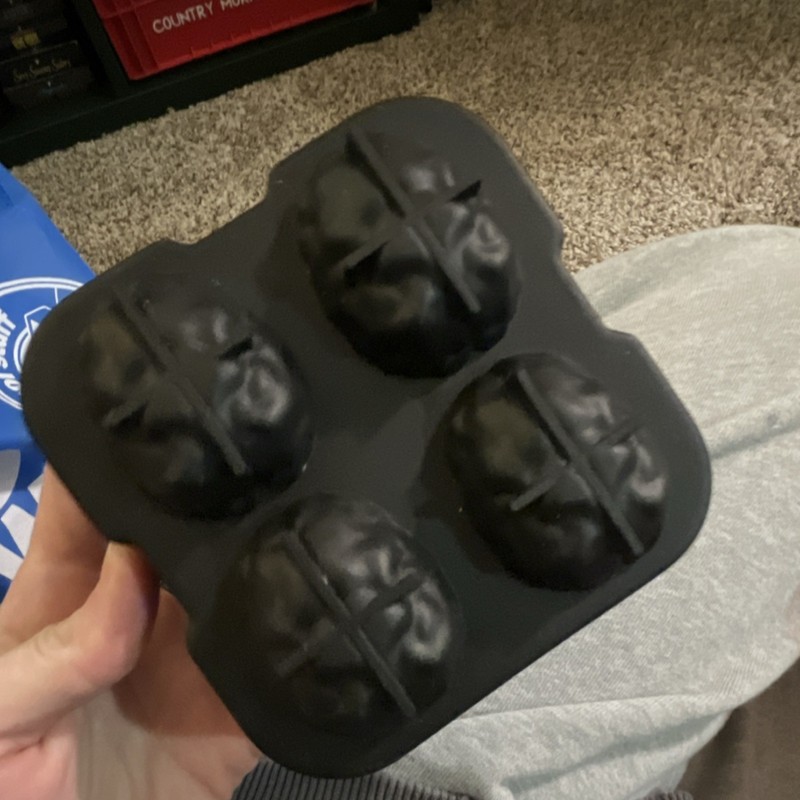 Set of 2 Silicone Candy Molds Halloween Fangs/Brains gallery