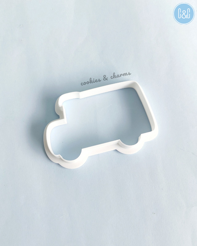 school bus Cookie Cutter 3in