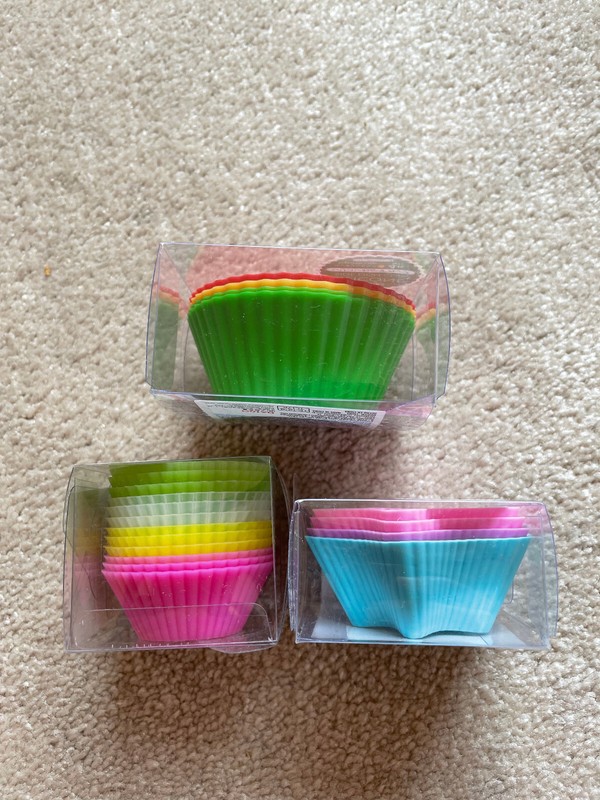 Cup cake liners Reusable Silicone Baking Cups Muffin Cake Dessert Bento divider gallery
