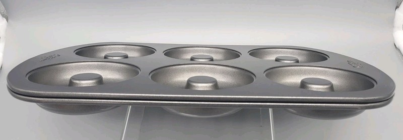 Wilton Doughnut Donut 6 Cavity Mold Baking Sheets Pans Set of 2 gallery