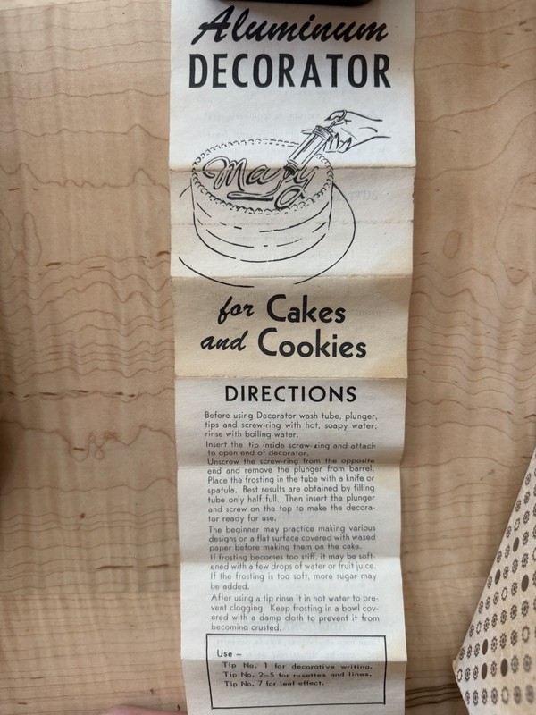 Vintage Sears Aluminum Cookie Press and Cake Decorator Set in original box gallery