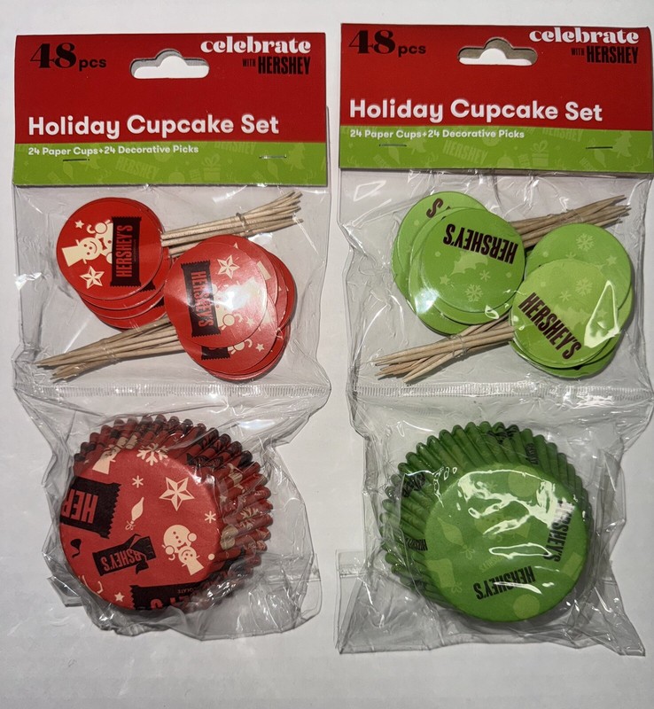 New Holiday Christmas Hershey Baking Cups Cupcake Muffin 48 Liners & 48 Pick NEW