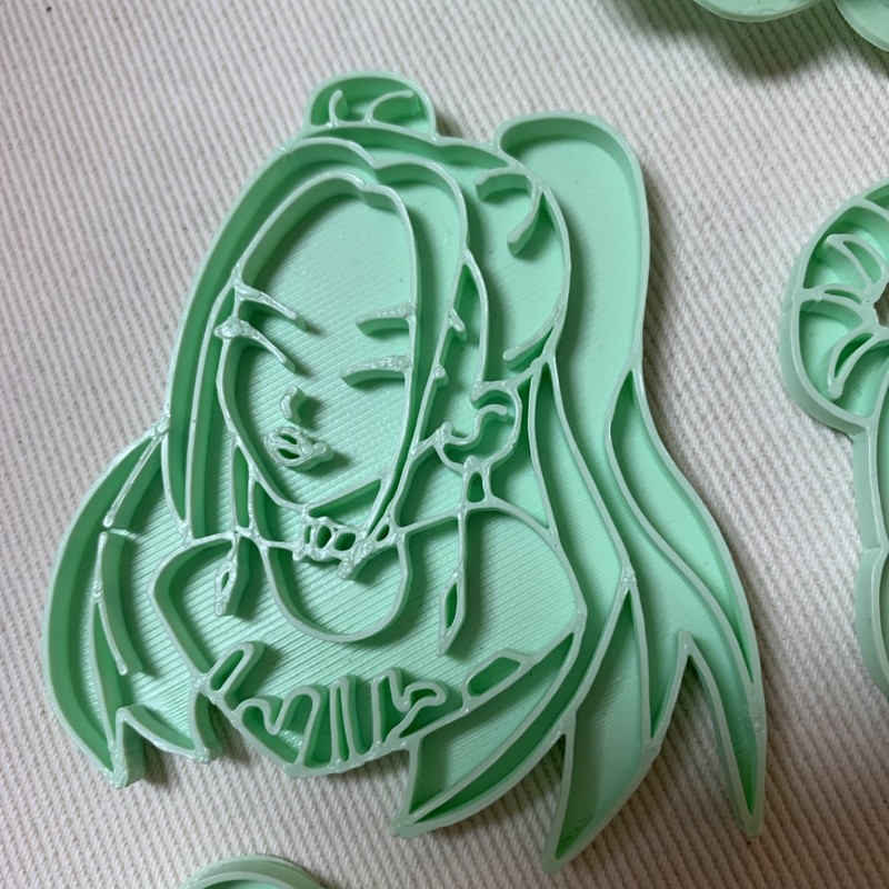 Kpop Demon Hunters Teal Cookie Cutter & Embosser Fondant Cutter 8 Piece Set gallery