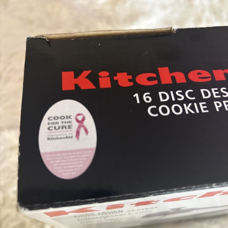 NEW KitchenAid Cookie Press Professional Series 16 Designs Purple Soft Handle gallery