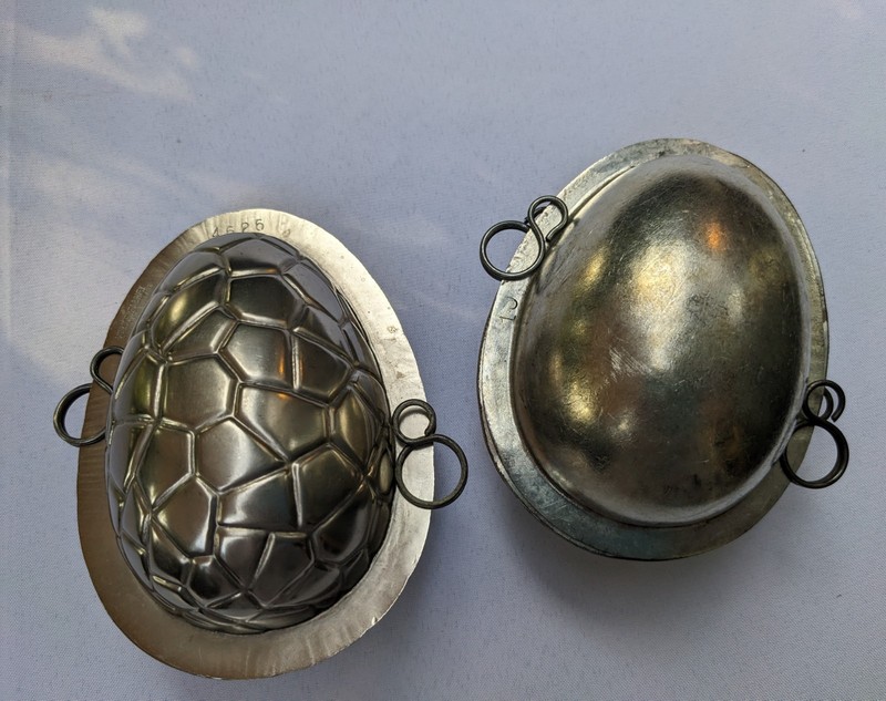 Candy Molds 1 Vormenfabriek Tilburg Holland Mold & 1 Vtg Candy Mold #10