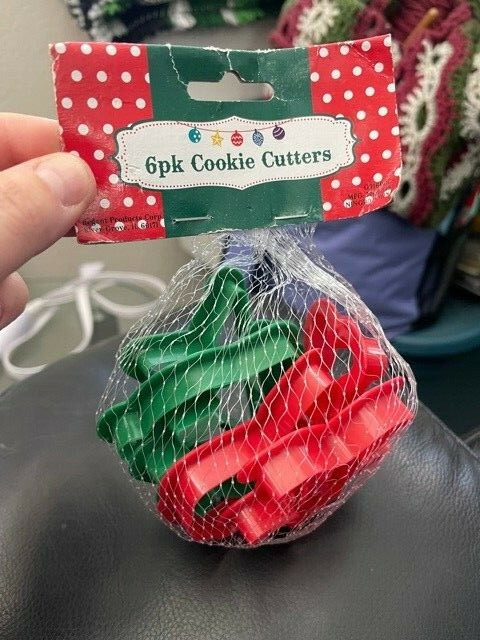 SET Of 6 CHRISTMAS Cookie Cutters Angel Bell Gingerbread Boy Star Teddy Bears