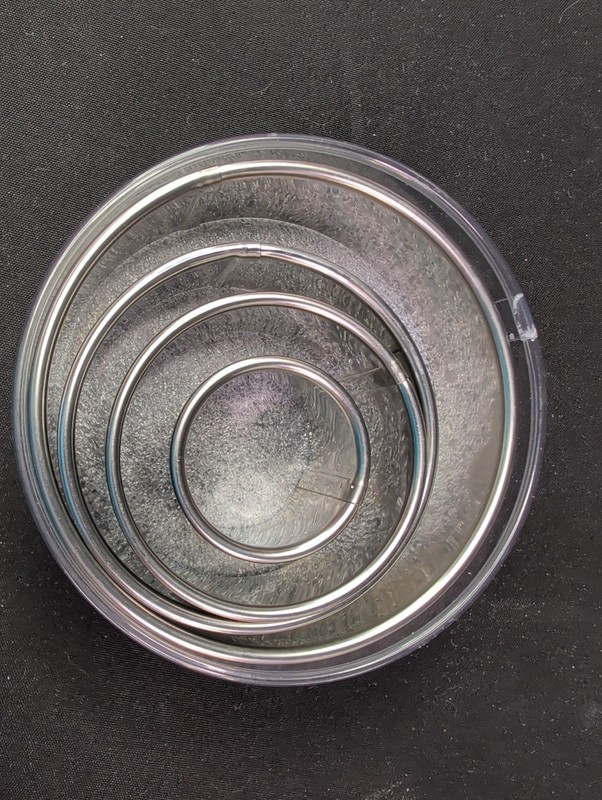 Pampered Chef Pie Dough Cutters #1709 Set Of 4 1 1/2-4" Stainless gallery