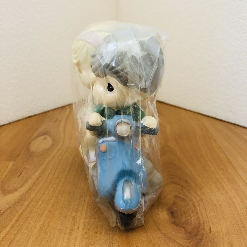 1 wedding cake topper bride and groom Riding A Bike NEW Cake Decorating Baking gallery