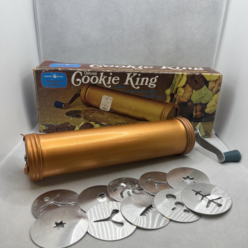 Vintage Nordic Ware Cookie King Crank Spritz Gun Decorator Aluminum
