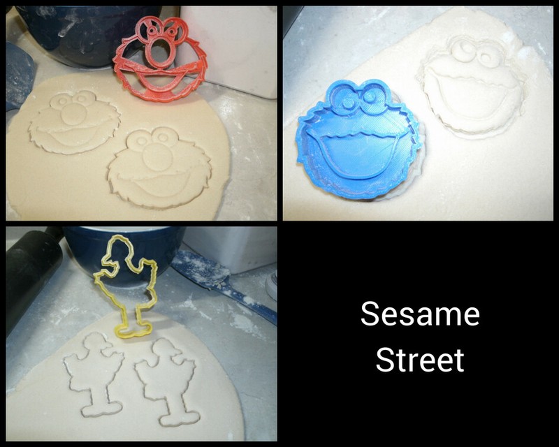 SESAME STREET ELMO COOKIE MONSTER BIG BIRD CHARACTERS COOKIE CUTTER USA PR1005 gallery