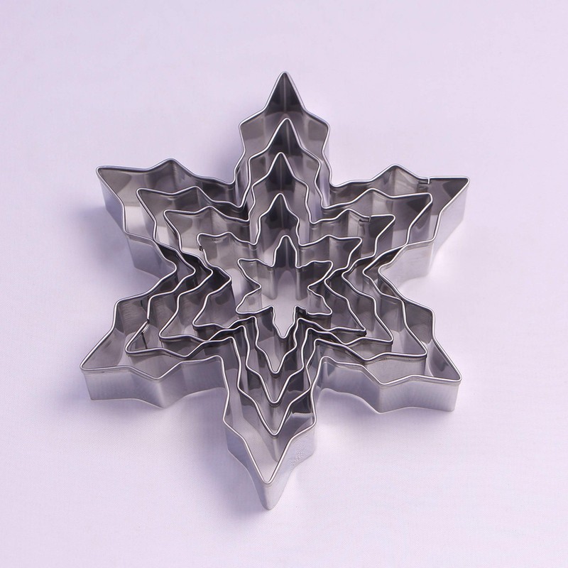 Winter Snowflake Cookie Cutter Set – 5 Piece – Stainless Steel