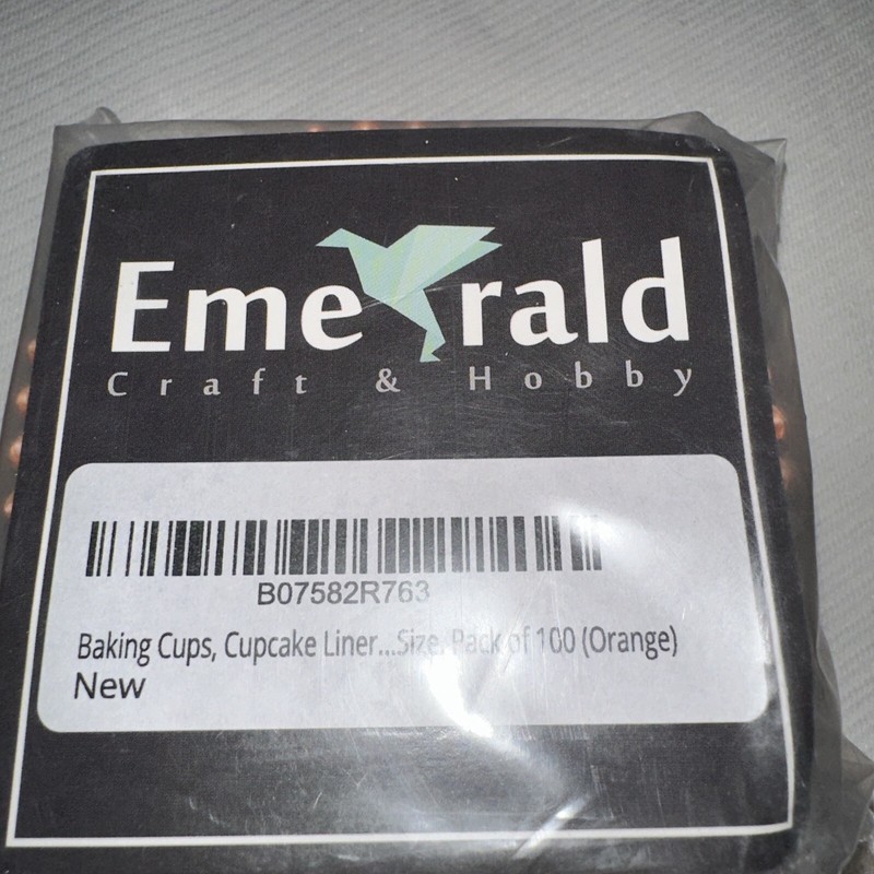 Great Quality Paper Cupcake Cake Muffin Colour Baking Cases White Colours 45gsm gallery